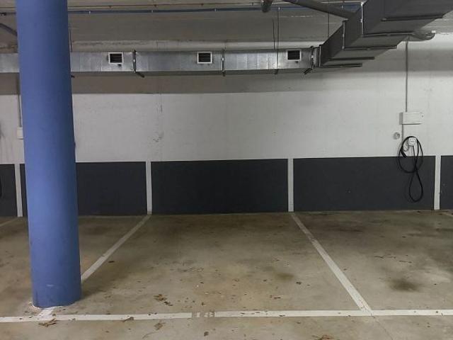 Garaje en alquiler en Vallès Occidental, Catalunya