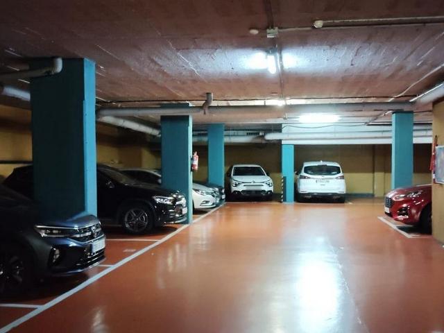Garaje en alquiler en Eixample, Barcelonès