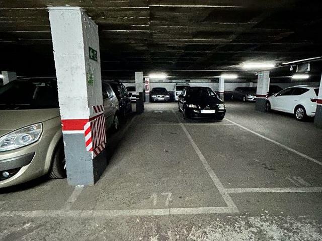 Garaje en alquiler en el Carmel, Barcelona