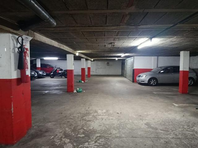 Garaje en alquiler en Gironès, Catalunya