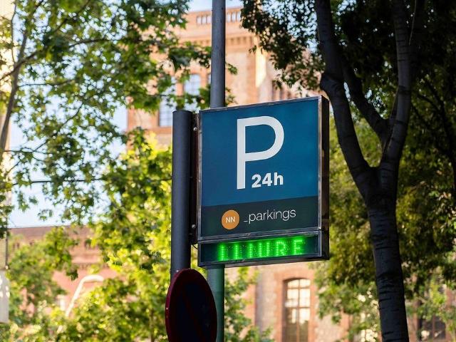 Garaje en alquiler en Eixample, Barcelonès
