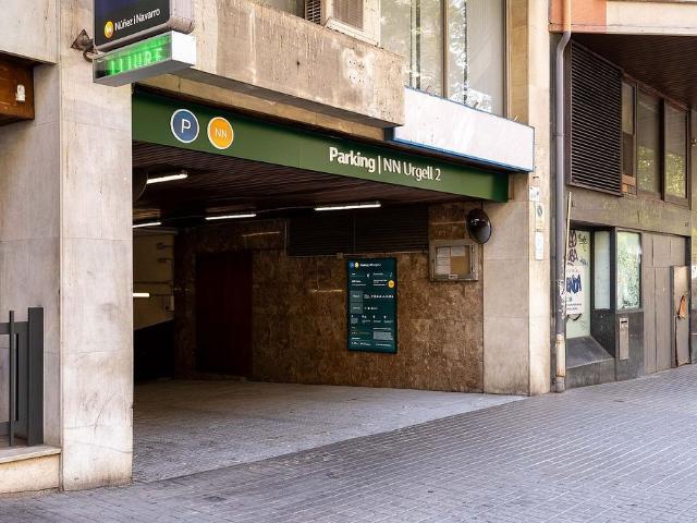 Garaje en alquiler en Eixample, Barcelonès