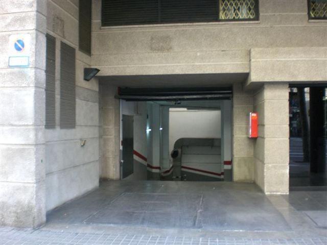 Garaje en alquiler en Eixample, Barcelonès