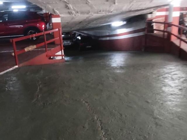 Garaje en alquiler en Districte V, Barcelonès