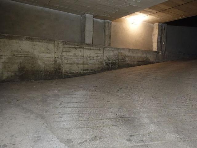 Garaje en alquiler en Eixample, Gironès