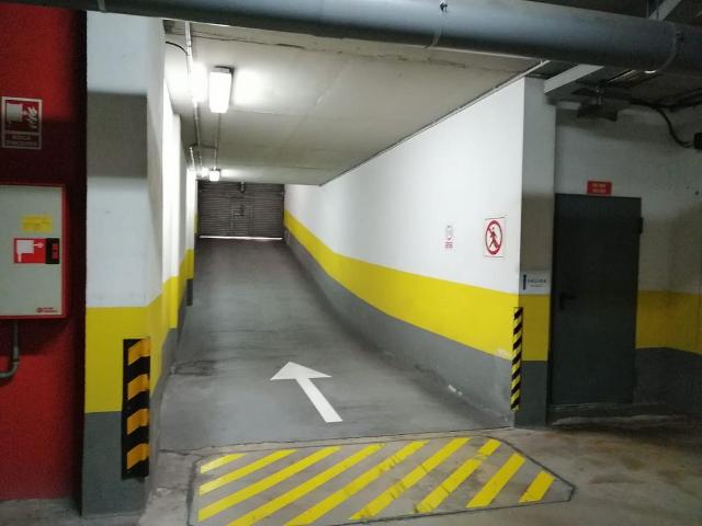 Garaje en alquiler en Gràcia, Barcelonès