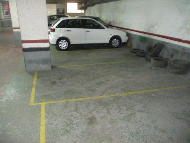 Garaje en alquiler en Sant Andreu, Barcelonès