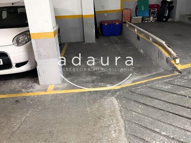 Garaje en alquiler en Eixample, Maresme