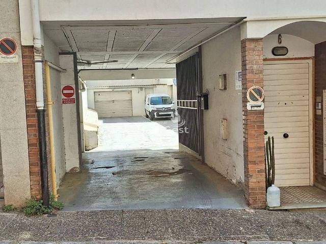 Garaje en alquiler en el Carme, Gironès