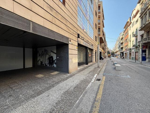 Garaje en alquiler en Girona, la Devesa