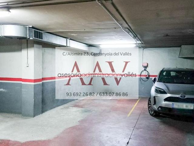 Garaje en alquiler en Cerdanyola Del Vallès, Sant Martí