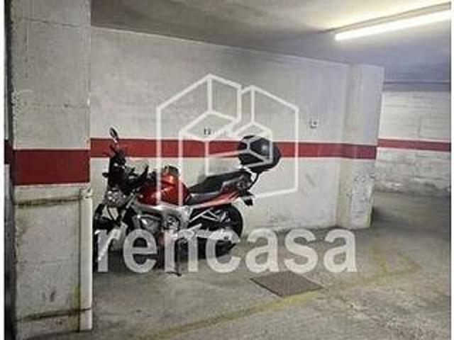 Garaje en alquiler en Príncep de Viana - Clot, Segrià