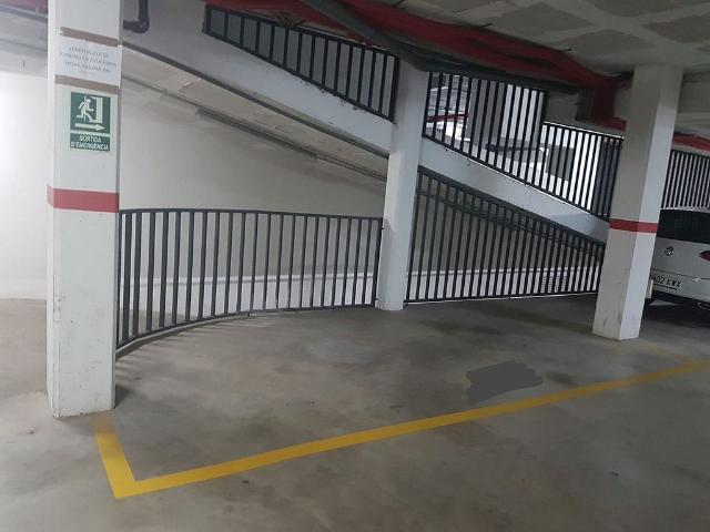 Garaje en alquiler en Ocata, Maresme