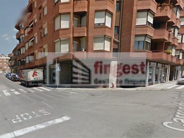 Garaje en alquiler en Osona, Catalunya