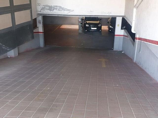 Garaje en alquiler en Vic - Remei, Bages