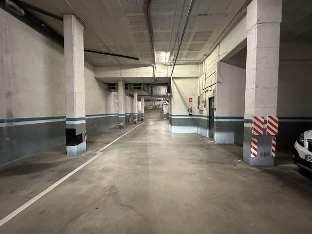 Parking en alquiler en Cornellà De Llobregat, la Gavarra Parking en alquiler en Cornellà De Llobregat, la Gavarra