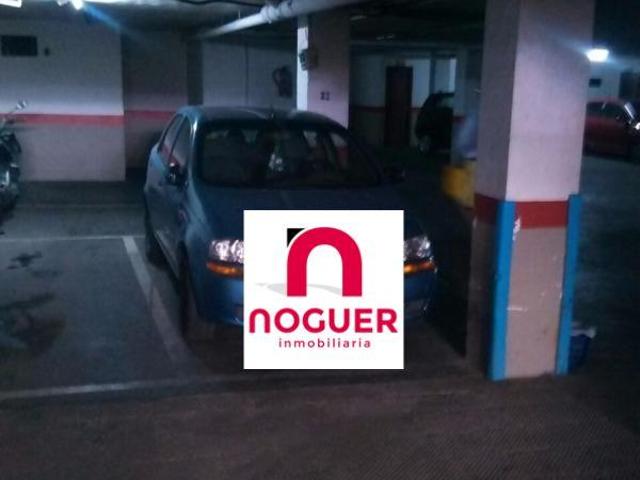 Garaje en alquiler en Distrito Poniente Sur, Córdoba