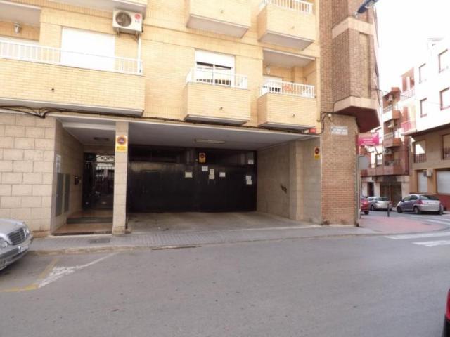 Parking en alquiler en Crevillent