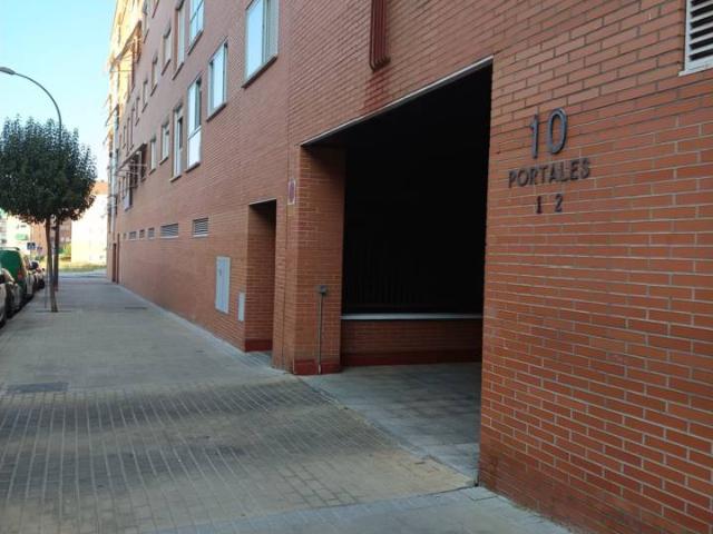 Garaje en alquiler en Nuevo Bercial, Getafe