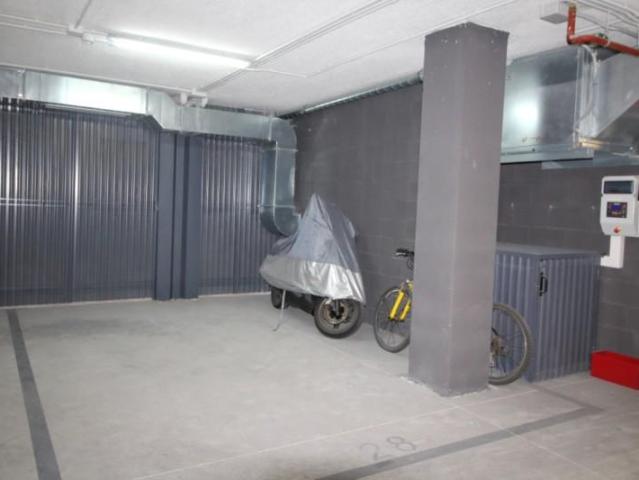 Parking en alquiler en Gijón, Viesques