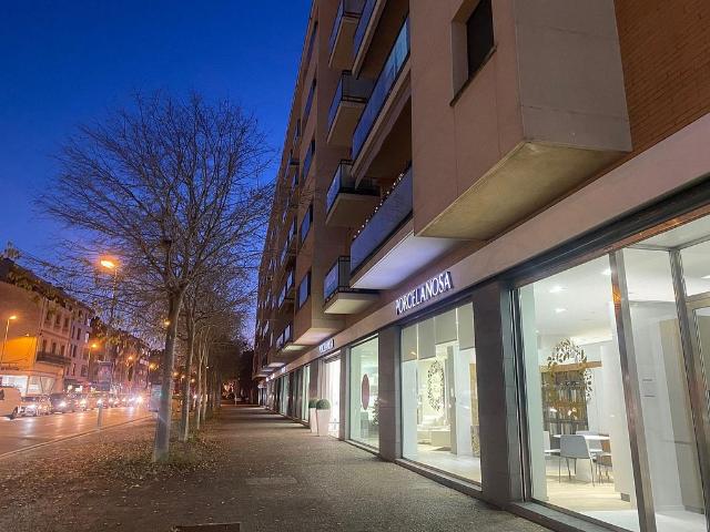 Garaje en alquiler en Girona