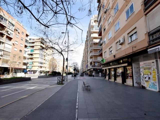 Garaje en alquiler en Granada, Ronda