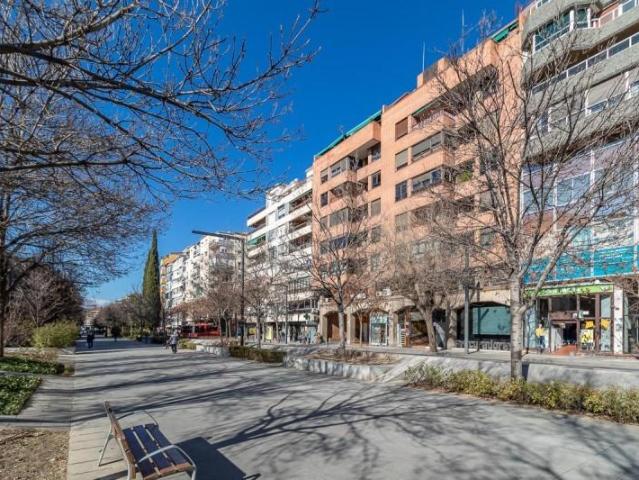 Parking en alquiler en Granada, Plaza Toros - Doctores - San Lázaro