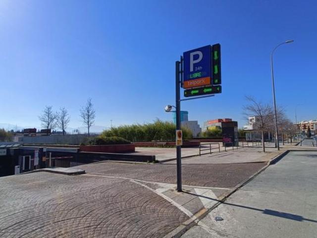 Garaje en alquiler en Granada, Zaidín - Vergeles