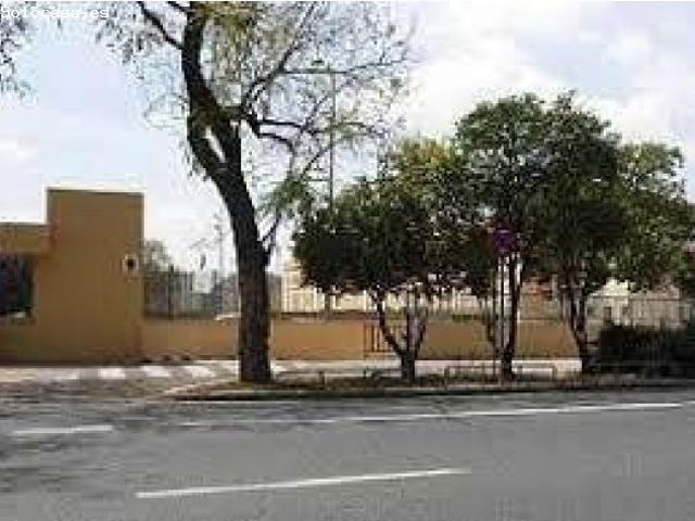 Local Comercial en alquiler en Sevilla, La Buhaira