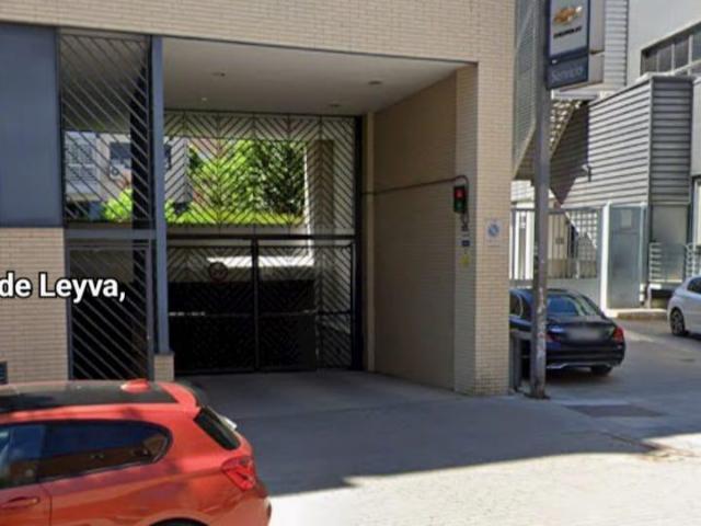 Parking en alquiler en Madrid, Comillas