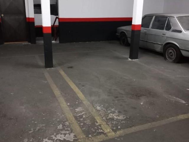 Parking en alquiler en Madrid, Las Acacias