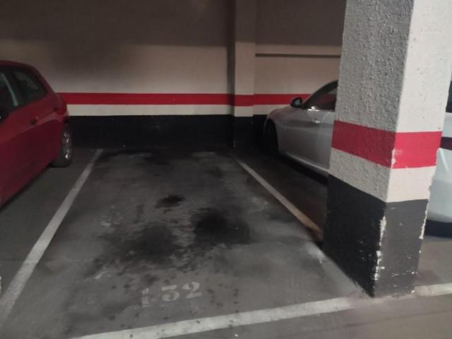 Parking en alquiler en Madrid, Legazpi
