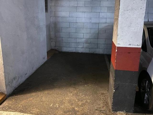 Garaje en alquiler en Medina-sidonia, Madrid