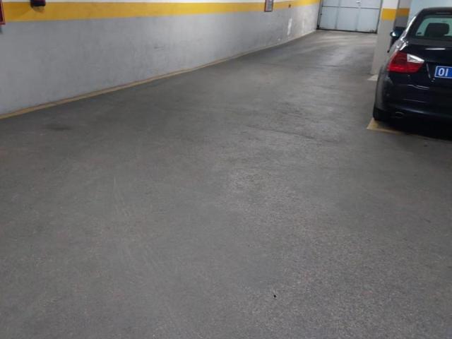 Parking en alquiler en Madrid, Jerónimos