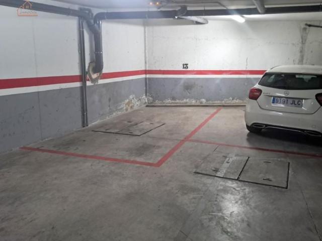 Garaje en alquiler en Medina-sidonia, Madrid