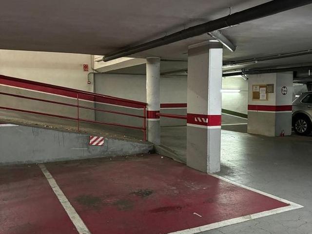 Garaje en alquiler en Bages, Catalunya