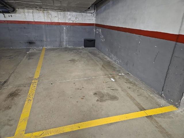 Garaje en alquiler en Baix Llobregat, Catalunya