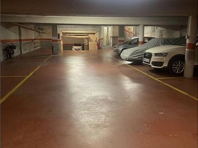 Garaje en alquiler en Vallès Occidental, Catalunya