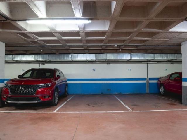 Garaje en alquiler en Centro y casco histórico, Oviedo