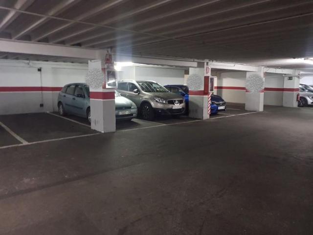 Parking en alquiler en Oviedo
