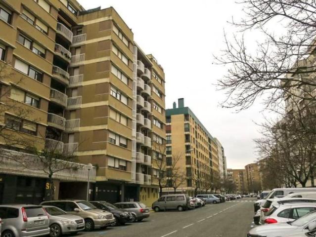 Parking en alquiler en Pamplona, Iturrama