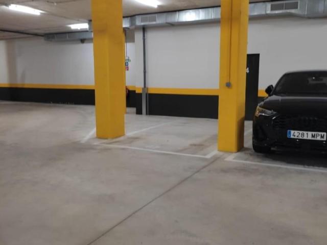 Parking en alquiler en Pamplona