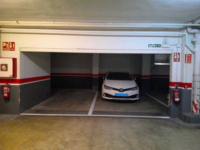 Parking en alquiler en Pamplona, San Juan