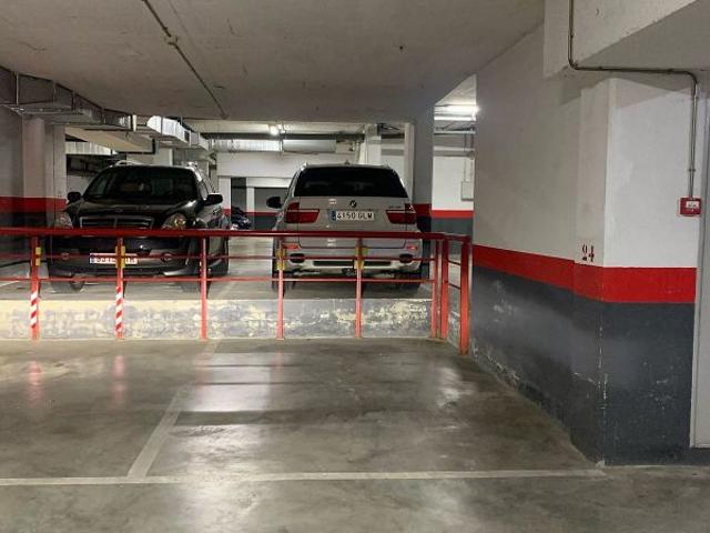 Parking en alquiler en Cornellà De Llobregat, Almeda Parking en alquiler en Cornellà De Llobregat, Almeda