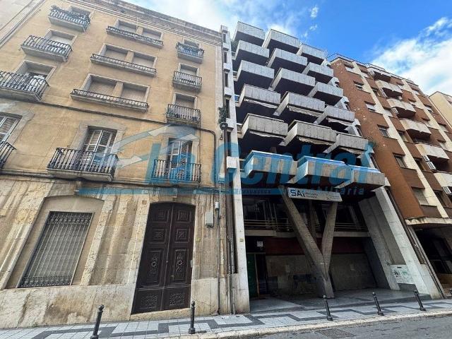 Garaje en alquiler en Baix Ebre, Catalunya