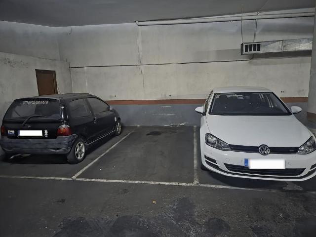 Garaje en alquiler en Peramàs, Mataró