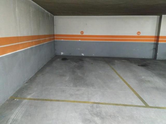 Parking en alquiler en Ponferrada, Flores del Sil
