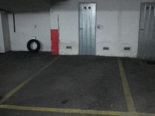 Garaje en alquiler en Praúa, Pravia