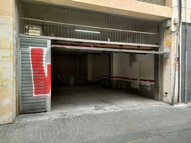 Garaje en alquiler en Districte I, Barcelonès