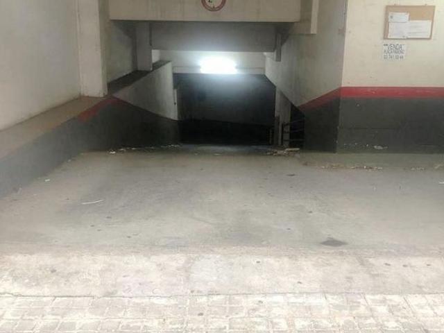 Garaje en alquiler en Pla d'en Boet, Maresme